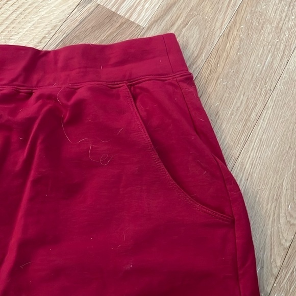 d & co Wide Elastic Waist Sweatshirt Material Skort size L NWOT - Picture 2 of 7